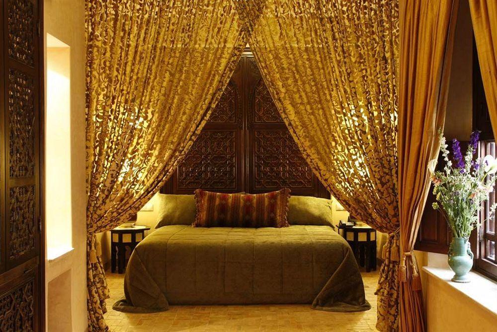 ริย้าด นีซา Hotel มาร์ราเกช ภายนอก รูปภาพ A bedroom at the Taj Mahal Palace