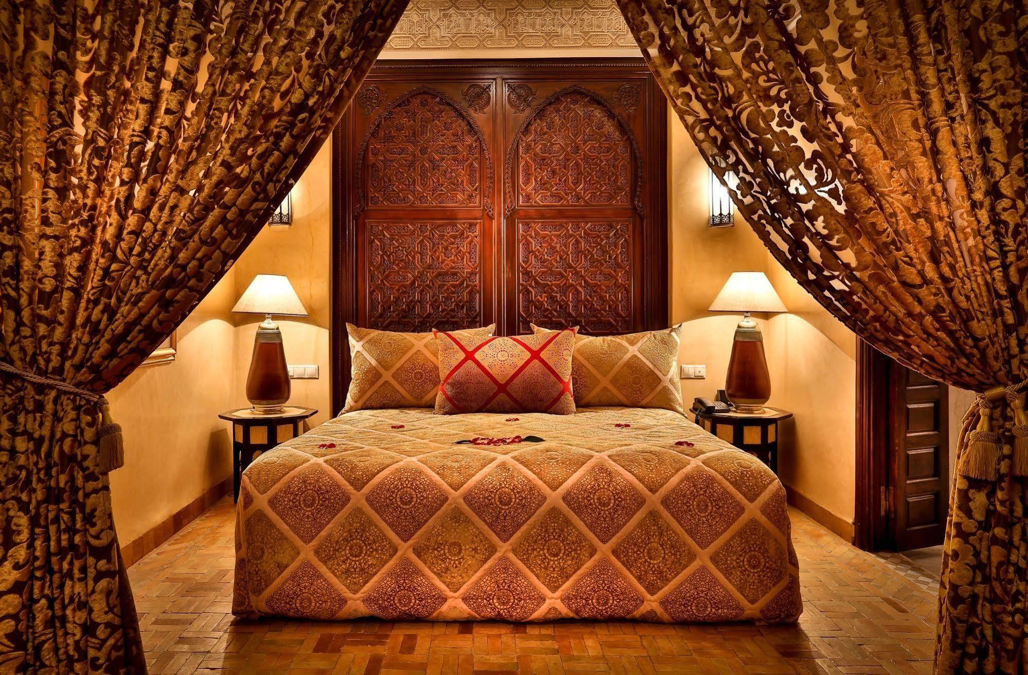 ริย้าด นีซา Hotel มาร์ราเกช ภายนอก รูปภาพ A bedroom at the hotel